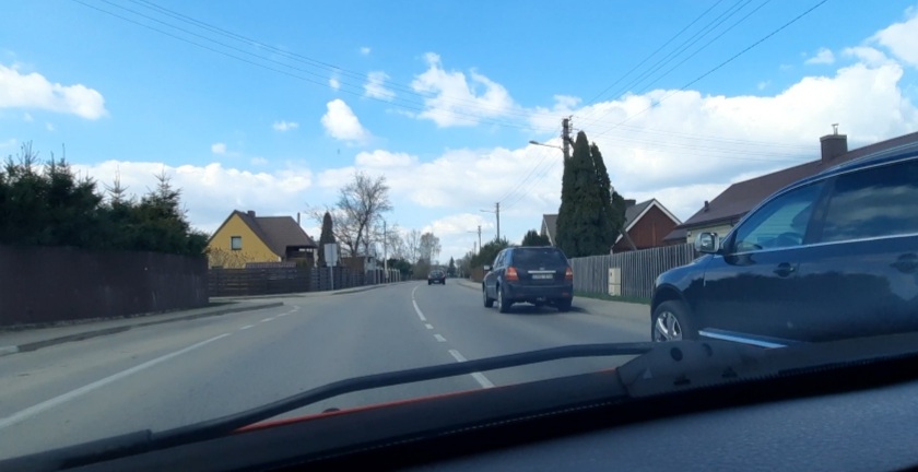  ar po lenkimo vairuotojas spės grįžti į savo eismo juostą