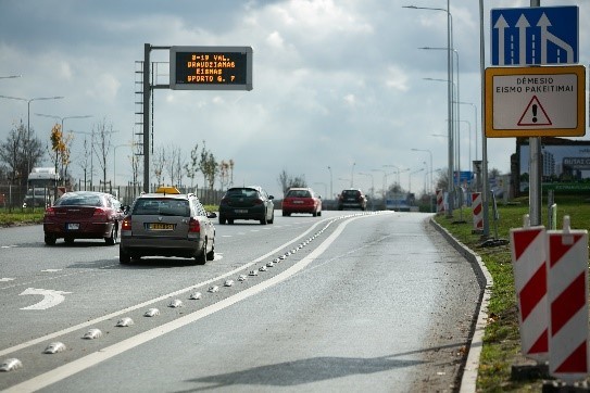 Guminiai borteliai atskiriantys A juostas