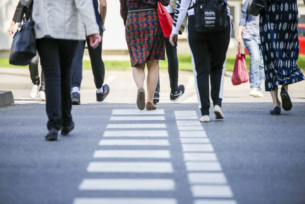 Kada turite praleisti pėsčiuosius