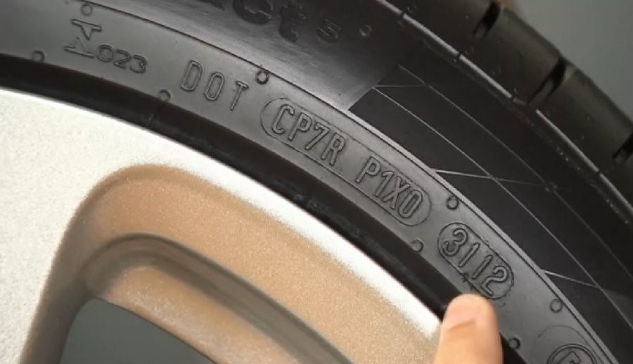 Kaip patikrinti, kad padanga ne per sena?