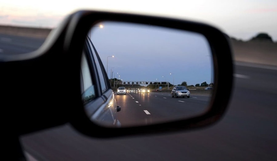 Kas yra automobilio „akloji zona“